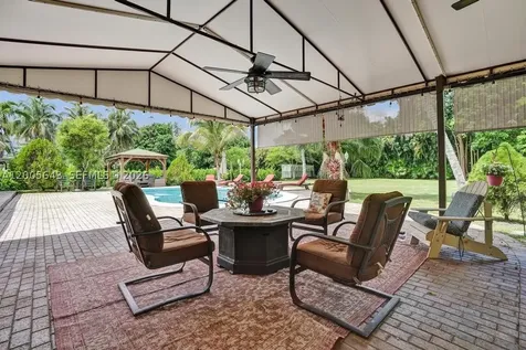 4981 SW 186th Avenue Southwest Ranches FL 33332