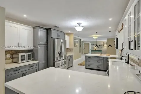 4981 SW 186th Avenue Southwest Ranches FL 33332