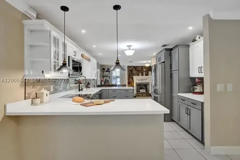 4981 SW 186th Avenue Southwest Ranches FL 33332