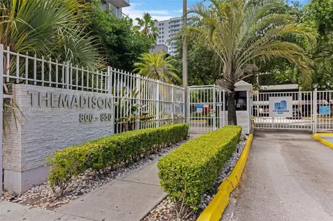 850 N Miami Avenue Miami FL 33136