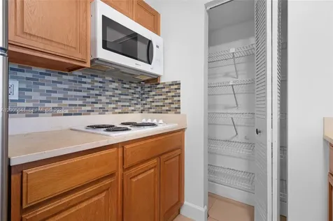 850 N Miami Avenue Miami FL 33136