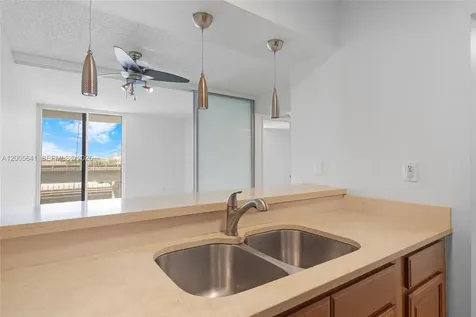 850 N Miami Avenue Miami FL 33136