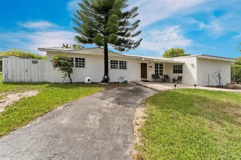 9750 SW 74th Street Miami FL 33173