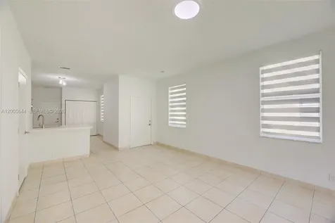 2143 Hacienda Terrace Weston FL 33327