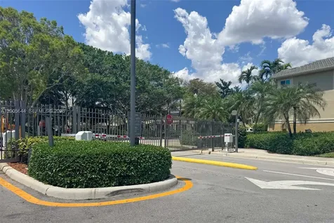 2143 Hacienda Terrace Weston FL 33327