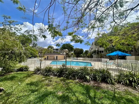 7740 Camino Real Miami FL 33143