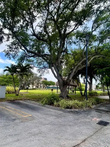 7740 Camino Real Miami FL 33143