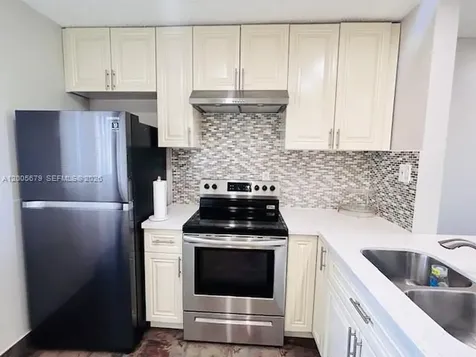 7740 Camino Real Miami FL 33143