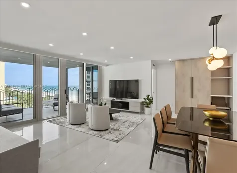 1500 Ocean Drive Miami Beach FL 33139