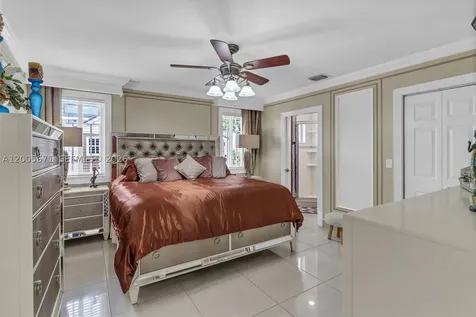17932 NW 78th Avenue Hialeah FL 33015
