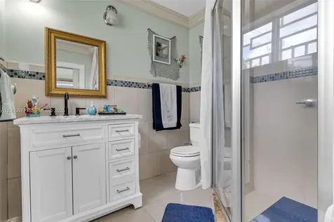 17932 NW 78th Avenue Hialeah FL 33015