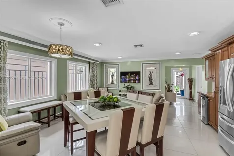 17932 NW 78th Avenue Hialeah FL 33015