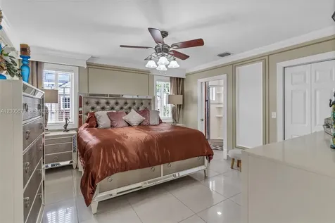 17932 NW 78th Avenue Hialeah FL 33015