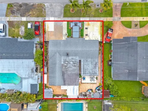 17932 NW 78th Avenue Hialeah FL 33015