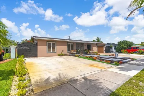 17932 NW 78th Avenue Hialeah FL 33015