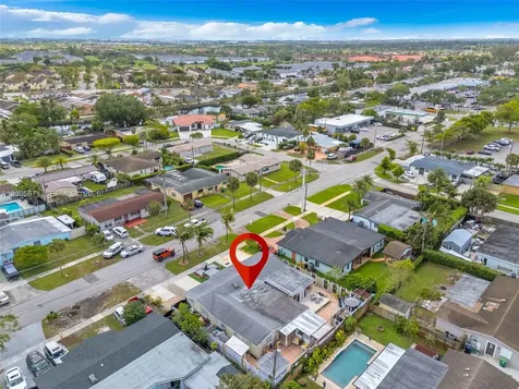 17932 NW 78th Avenue Hialeah FL 33015
