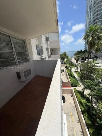 505 NE 30th Street Miami FL 33137