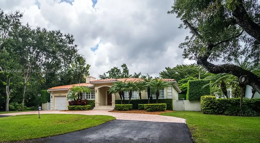 1237 Aduana Avenue Coral Gables FL 33146