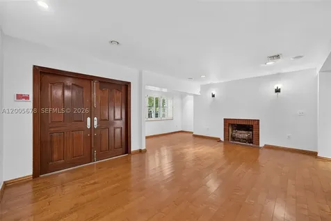 1237 Aduana Avenue Coral Gables FL 33146