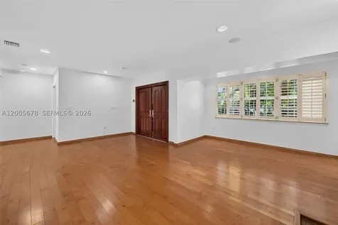 1237 Aduana Avenue Coral Gables FL 33146