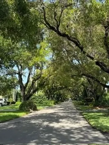 1237 Aduana Avenue Coral Gables FL 33146