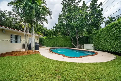 1237 Aduana Avenue Coral Gables FL 33146