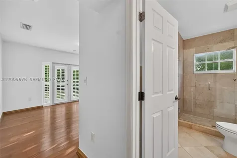 1237 Aduana Avenue Coral Gables FL 33146
