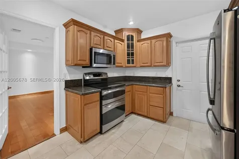 1237 Aduana Avenue Coral Gables FL 33146
