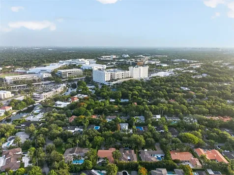 1237 Aduana Avenue Coral Gables FL 33146
