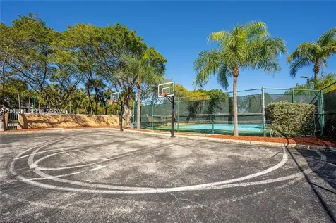 19901 E Country Club Drive Aventura FL 33180