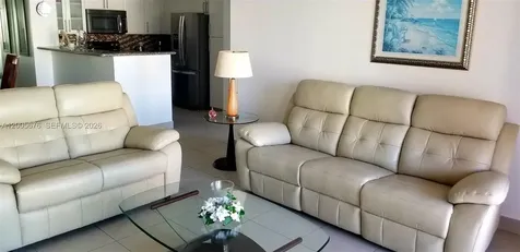 19901 E Country Club Drive Aventura FL 33180