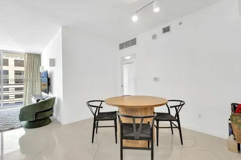 335 S Biscayne Bl Miami FL 33131