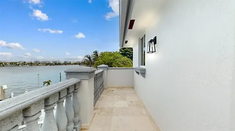 1131 Stillwater Drive Miami Beach FL 33141