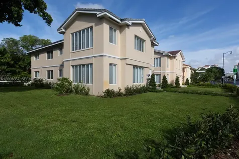 2890 Le Jeune Road Coral Gables FL 33134