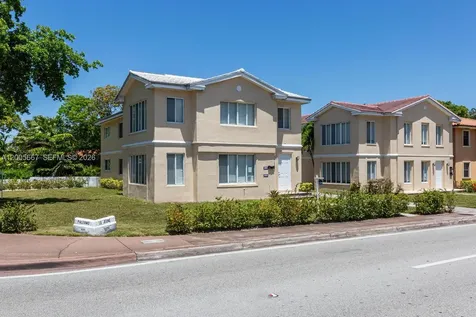 2890 Le Jeune Road Coral Gables FL 33134