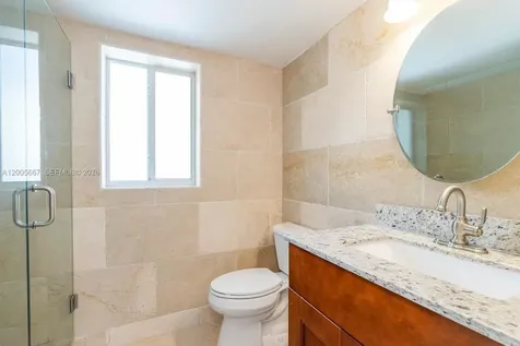 2890 Le Jeune Road Coral Gables FL 33134