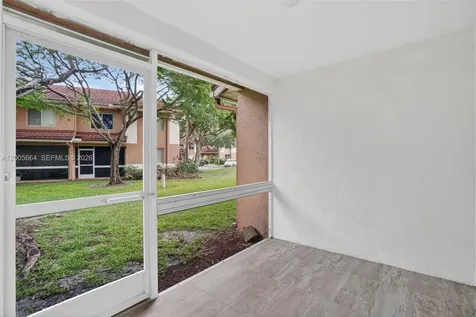 845 NW 91st Terrace Plantation FL 33324