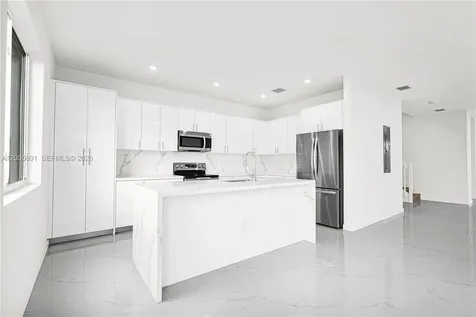 22555 SW 125th Avenue Miami FL 33170