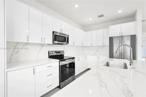 22555 SW 125th Avenue Miami FL 33170