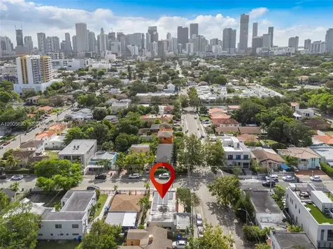 944 SW 10th Avenue Miami FL 33130