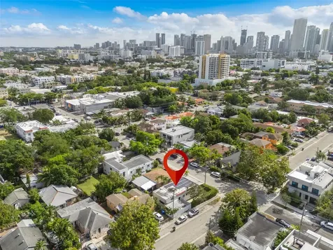 944 SW 10th Avenue Miami FL 33130