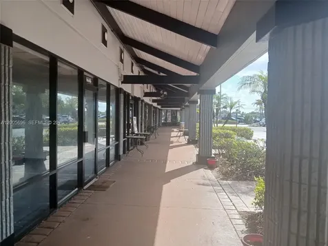 6642 S Us Highway 1 Port St. Lucie FL 34952