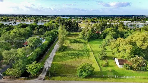 18100 SW 70th Place Southwest Ranches FL 33331