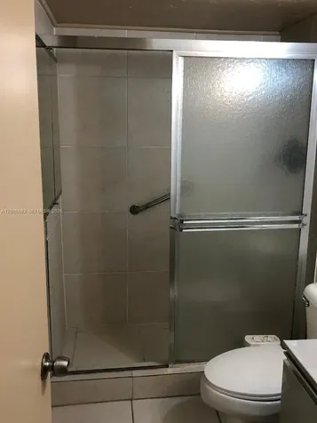 2751 S Ocean Drive Hollywood FL 33019
