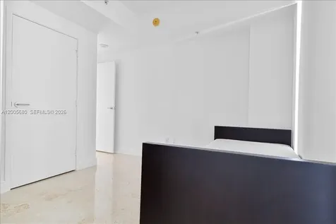 3801 Collins Avenue Miami Beach FL 33140