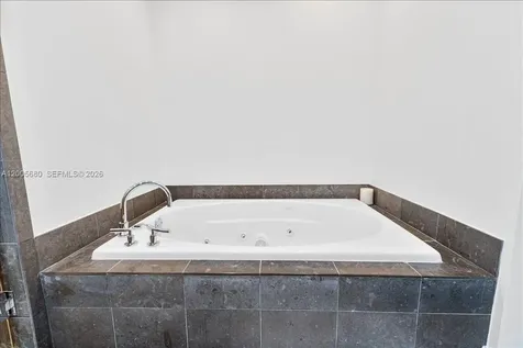 3801 Collins Avenue Miami Beach FL 33140