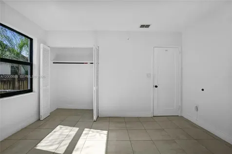 1340 NW 52nd Street Miami FL 33142