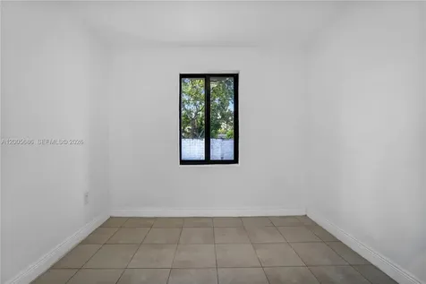 1340 NW 52nd Street Miami FL 33142