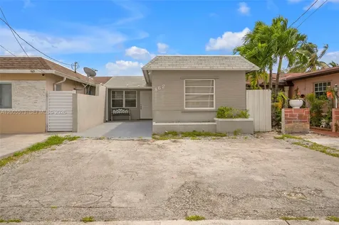 862 W 79th Street Hialeah FL 33014