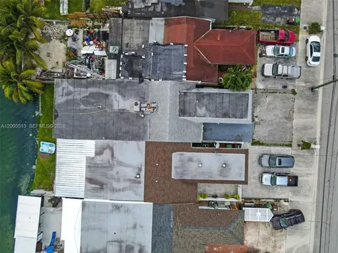 862 W 79th Street Hialeah FL 33014